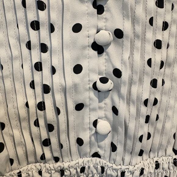 Torrid Babydoll Top 5X‎ White Black Polka Dot Georgette Pintuck Blouse Pinup - Picture 6 of 14